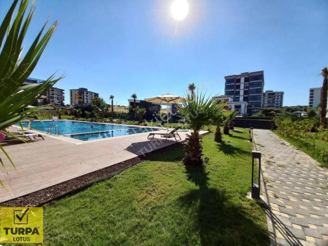Turpa Lotus'tan Hill Shine Sitesinde Satılık 1+1 Daire