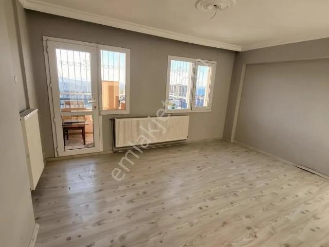 Turpa'dan Yeşilyurt Ulu Cami Yakını Deniz Manzaralı 4+1 Satılık