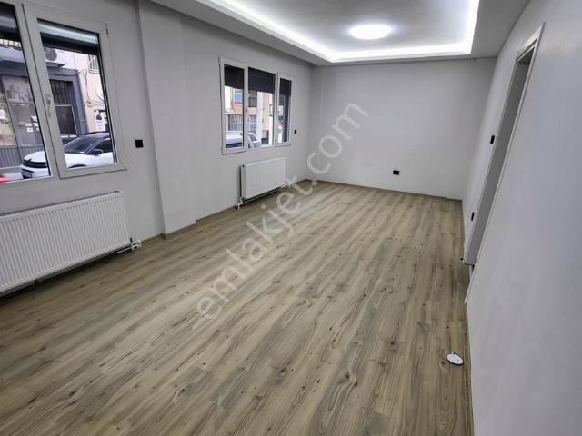 Turpa'dan Şirinyer Merkez Noktada Giriş Kat Satılık 3+1 Daire