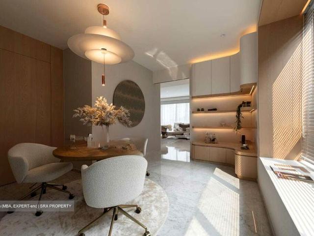 Turquoise D4, Condominium