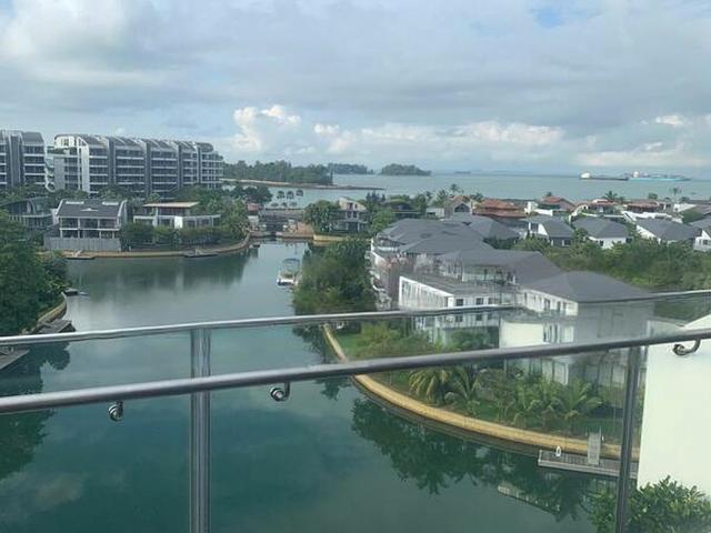 Turquoise D4, Condominium