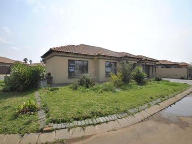 tuscany styled home situated in a se.