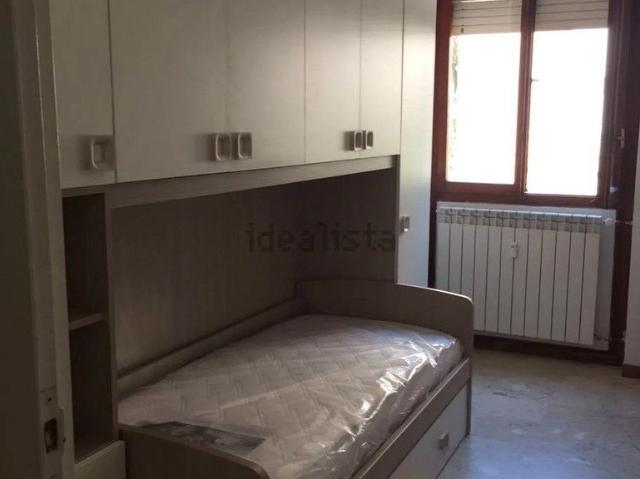 TUSCOLANA trilocale RISTRUTTURATO