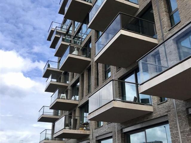 Tussenverdieping appartement te huur in Amsterdam