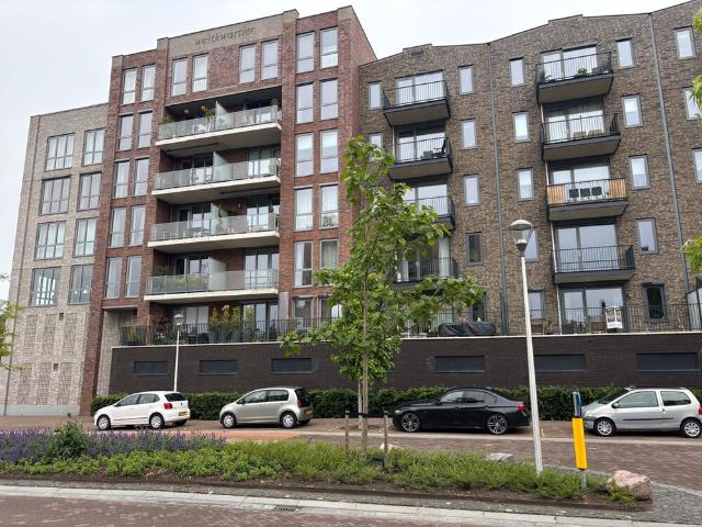 Tussenverdieping appartement te huur in Bergen op Zoom