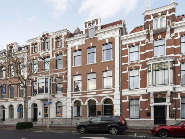 Tussenverdieping appartement te huur in Den Haag