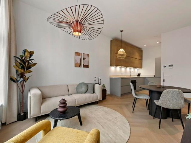 Tussenverdieping appartement te huur in Den Haag