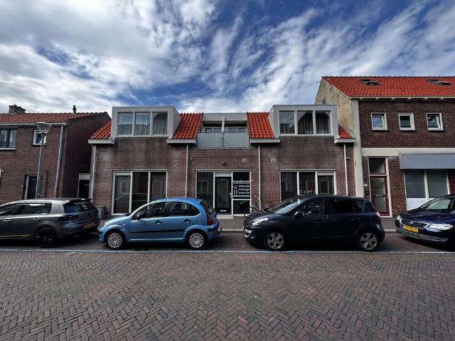 Tussenverdieping appartement te huur in Den Helder