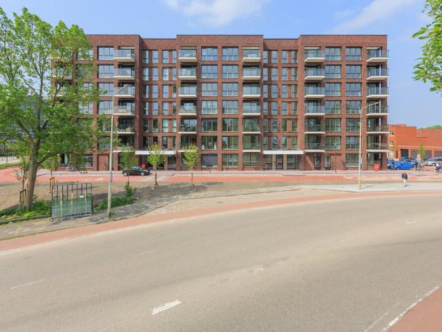 Tussenverdieping appartement te huur in Haarlem