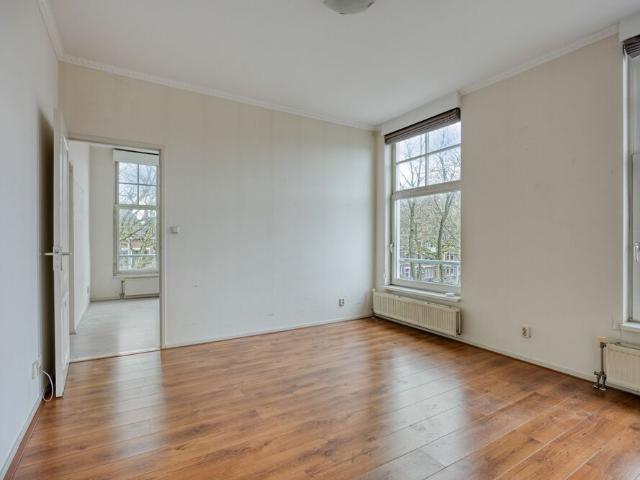 Tussenverdieping appartement te huur in Rotterdam