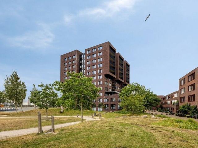 Tussenverdieping appartement te huur in Rotterdam