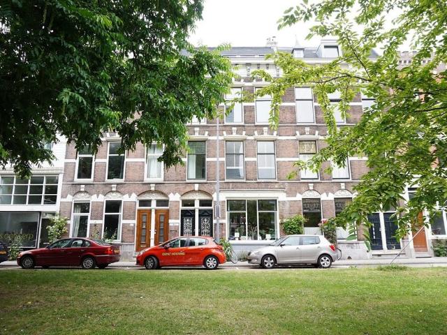 Tussenverdieping appartement te huur in Rotterdam
