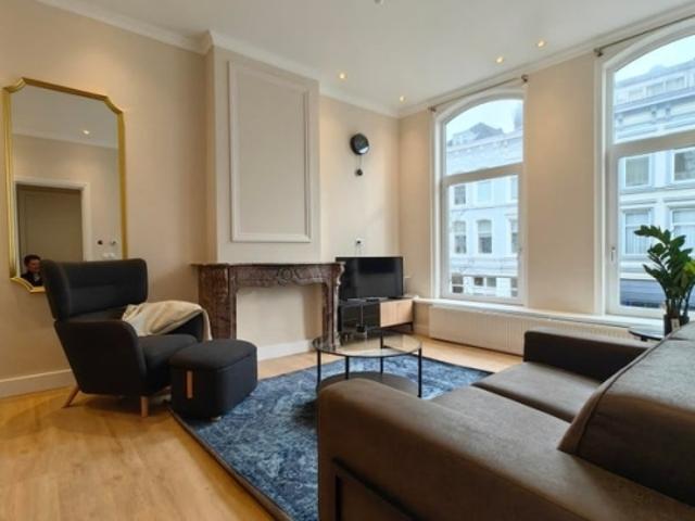 Tussenverdieping appartement te huur in Rotterdam
