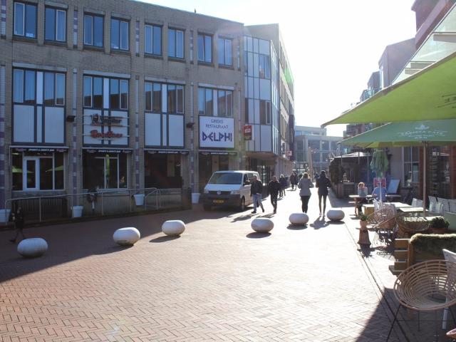 Tussenverdieping, appartement te huur in Zoetermeer