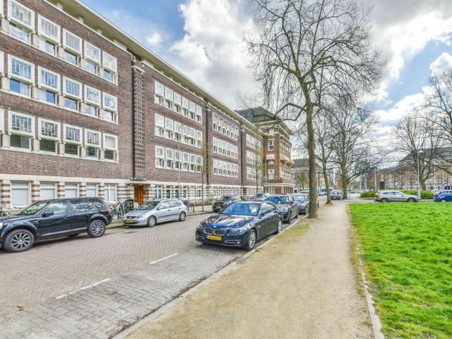 Tussenverdieping te huur in AMSTERDAM