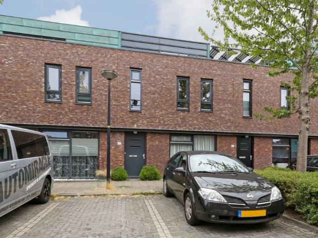 Tussenwoning te huur in Heerhugowaard