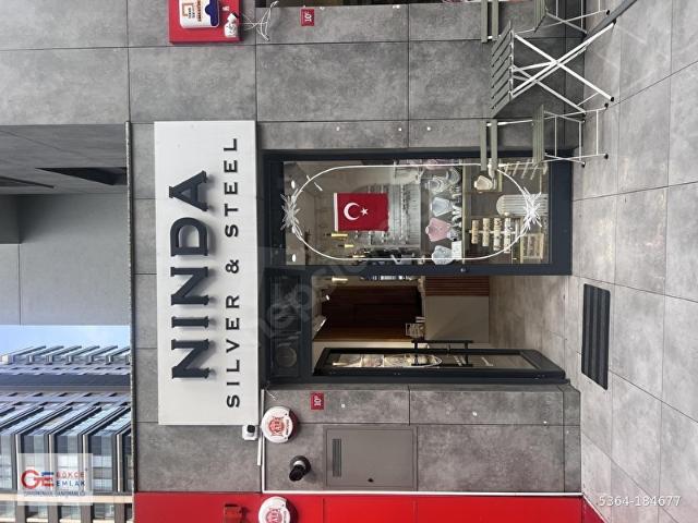 DEVREN. TÜTÜNCÜ CAD.ÜZERİ BAĞDAT'A 3.BİNA 22 M2 GİRİŞ+10 M2 ÖN