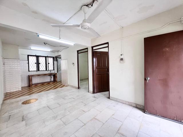 TUTA Skudai Low Cost Flat Level 1 Freehold Tenanted RM800