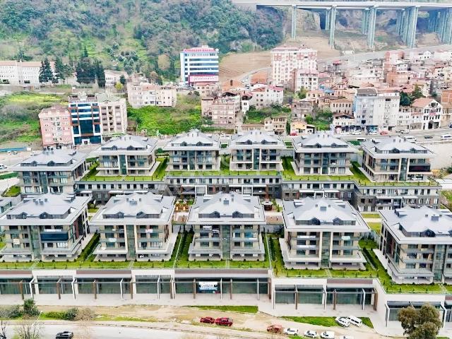 Tutkun Gayrimenkul'den Çömlekçi Toki'de Satılık 4+1 Daire