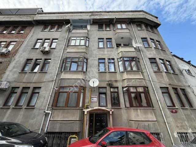Tutkun Gayrimenkul'den Trabzon Merkez'de 4+1 Satılık 285m² Daire