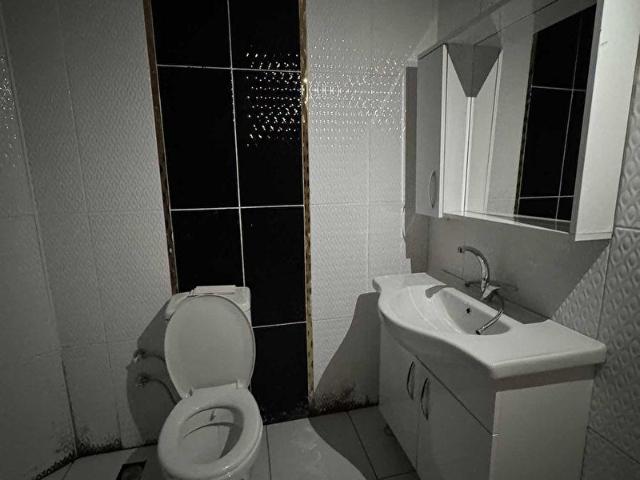 TUZGÖLÜ EMLAKTAN 2+1 SIFIR ÇARŞI MERKEZDE SÜPER LÜKS DAİRE