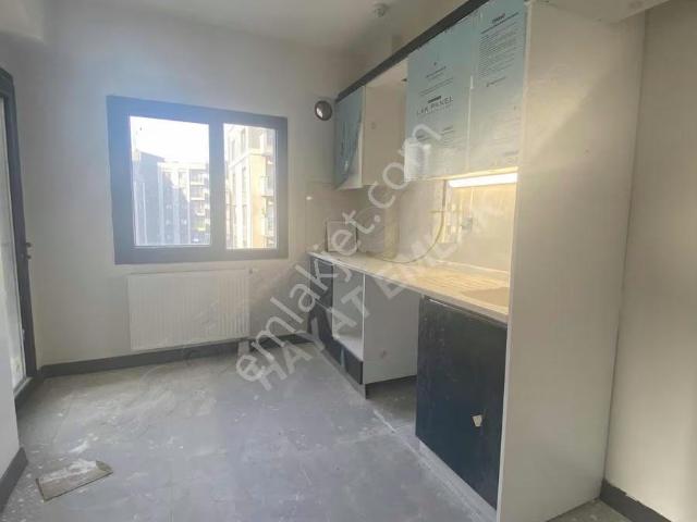 Tuzla 2 + 1 Kiralık Daire