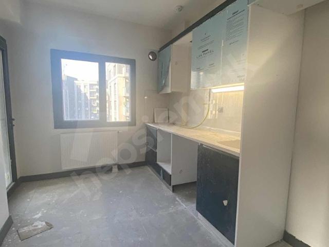TUZLA 2 + 1 kiralık daire