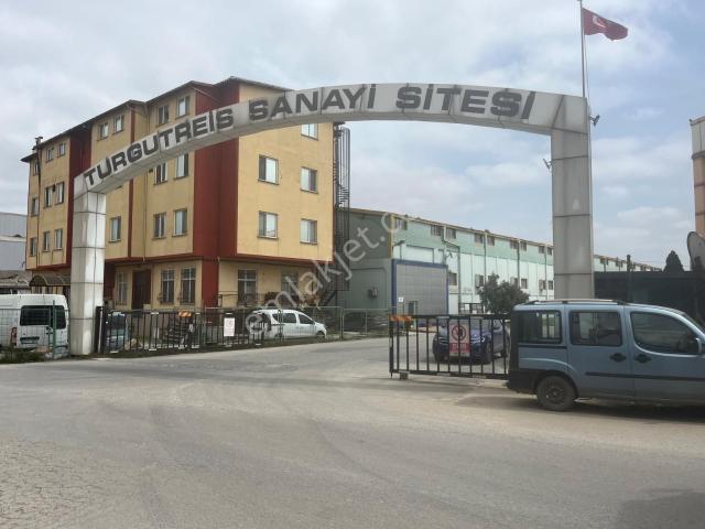 Tuzla Turgut Reis Sanayi Sitesin 150m2 Satılık Atölye İmalathane