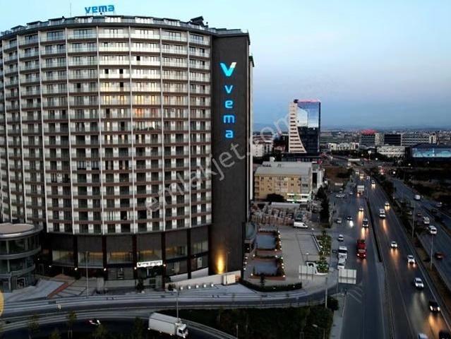 Tuzla Vema Avm'de Kiralık Dükkan