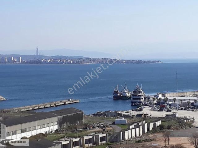 Tuzla Viaport Marina Karşısı Güzel Lokasyonda 2+1 Kiralık Ofis