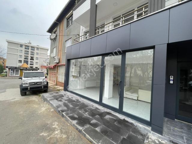 Tuzla Yayla Mahallesinden Merkezi Konumda Kiralık Dükkan