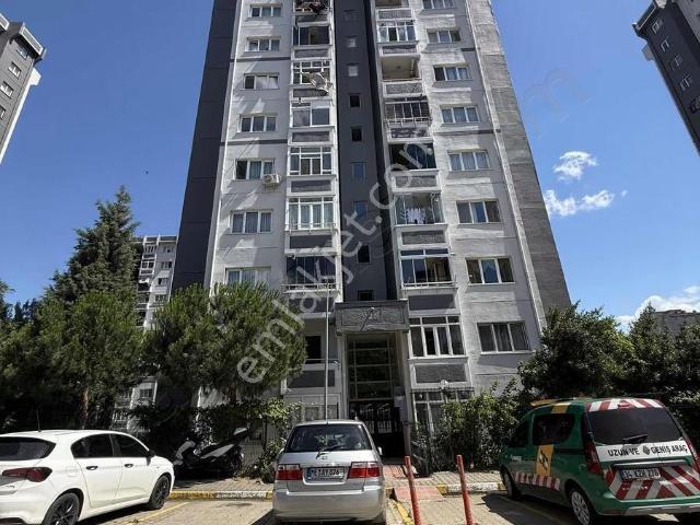 Tuzla Aydınlı Toki Konutlarında Satılık 2+1 Ara Kat Daire