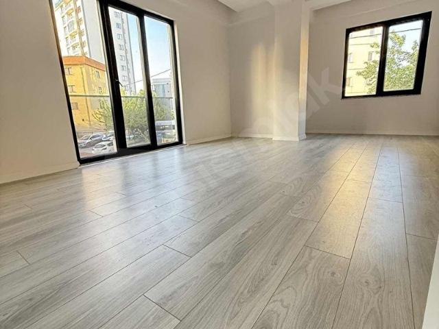 TUZLA AYDINLI'DA KİRALIK 3+1 DAİRE