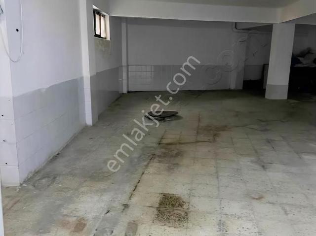 Tuzla Cami Mah 100.000 Tlkiracılı Çarşı İçinde Satılık Dükkan