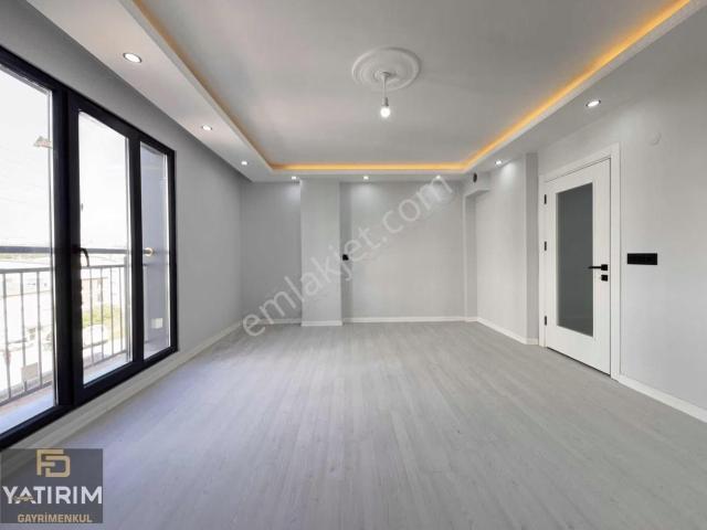 Tuzla Caddesi Yakını Asansörlü 3+1 120 M2 Yerden Isıtmalı Daire