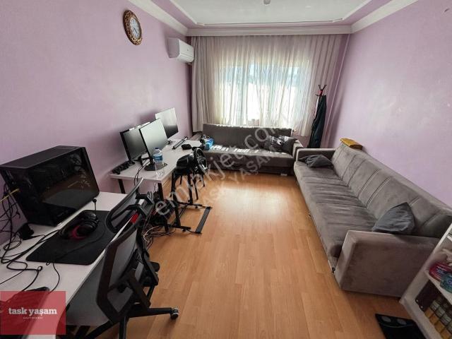 Tuzla Kiptaş 2. Etap A Blok Krediye Uygun Satılık 2+1 Daire