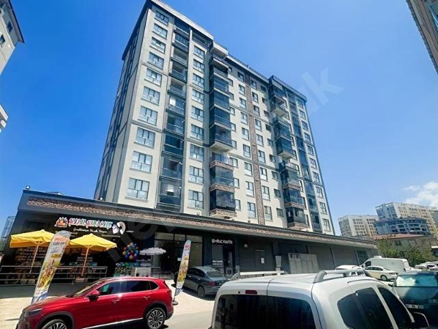 TUZLA AYDINLI MAH SİTEDE,MANZALI ORTA KAT,77M2 KULLANIŞLI