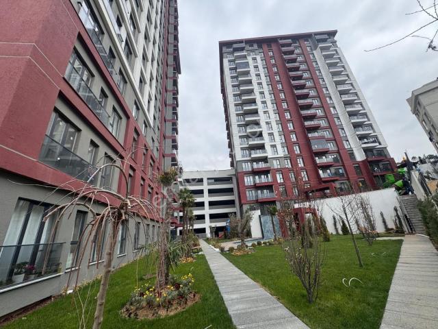 Tuzla'da Marmaraya Yürüme Mesafesi,modern Site İçinde Ferah 2+1