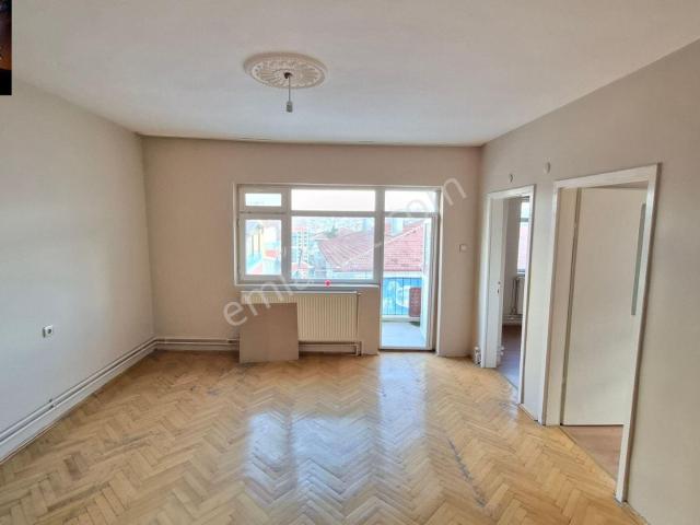 Tuzluçayırda 3. Katta 3+1 Yapılı Kiralık Daire