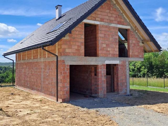 Tyczyn, 144,70 m2