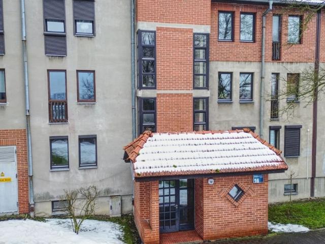 Tychy, 3 pokoje, loggia, blisko centrum, do odświeżenia