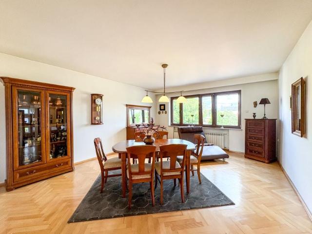 Tylna 100 m², Łask