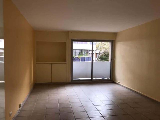 TYPE 1 – PROXIMITE ROND POINT DU PRADO – JEAN MERMOZ