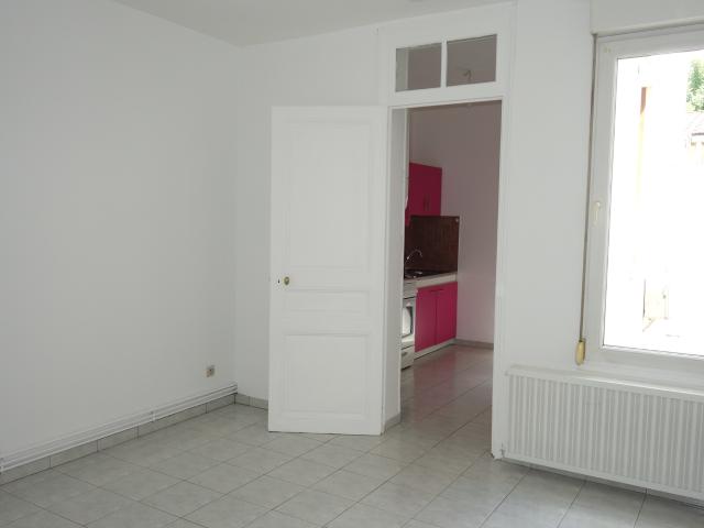 TYPE 2 36m² SECTEUR CERNAY/JAURES RUE CROIX SAINT MARC