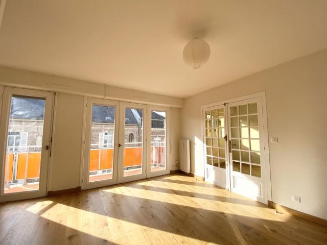 TYPE 2 AVEC BALCON COEUR HENRIVILLE AMIENS