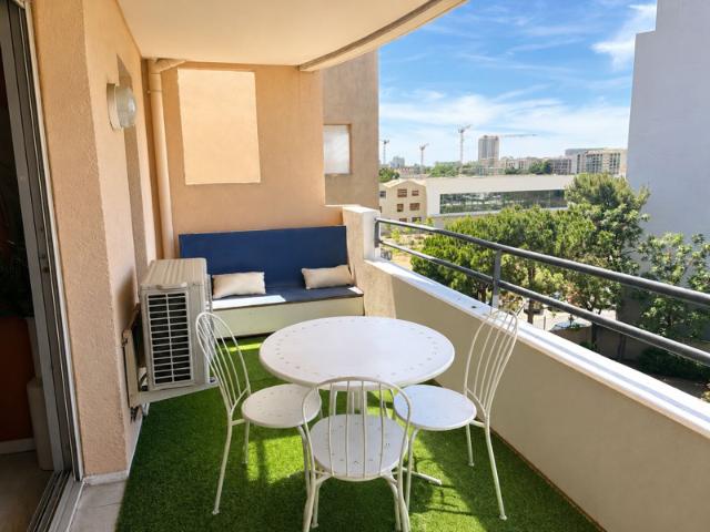 Type 2 avec belle terrasse au calme 13010 149 000 euros hon