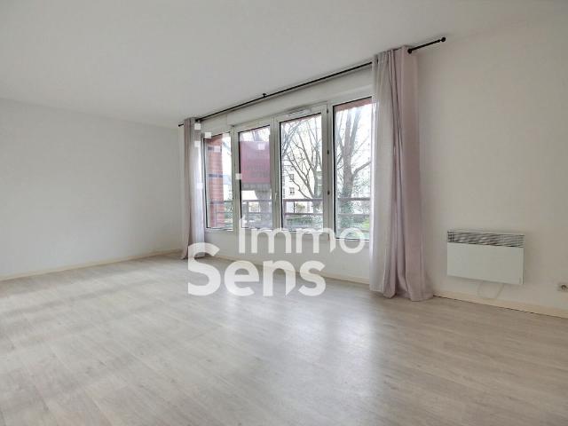 TYPE 2 LILLE GAMBETTA / WAZEMMES + PARKING