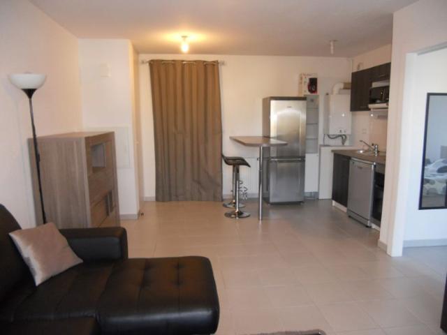 TYPE 2 MEUBLE EN RESIDENCE BBC