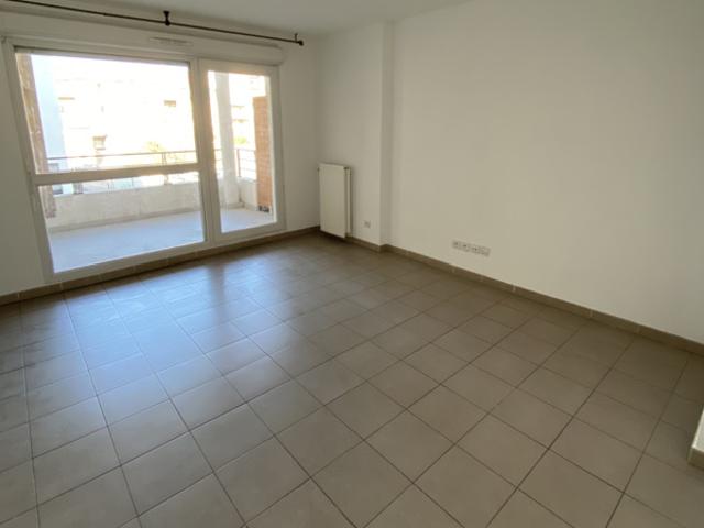 TYPE 2 SAINT LOUIS AVENUE CHEVANCE BERTIN 13015 MARSEILLE