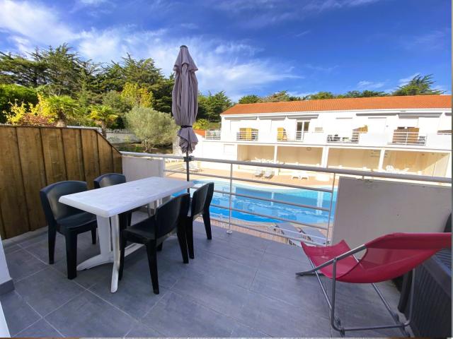 TYPE 2 résidence avec piscine